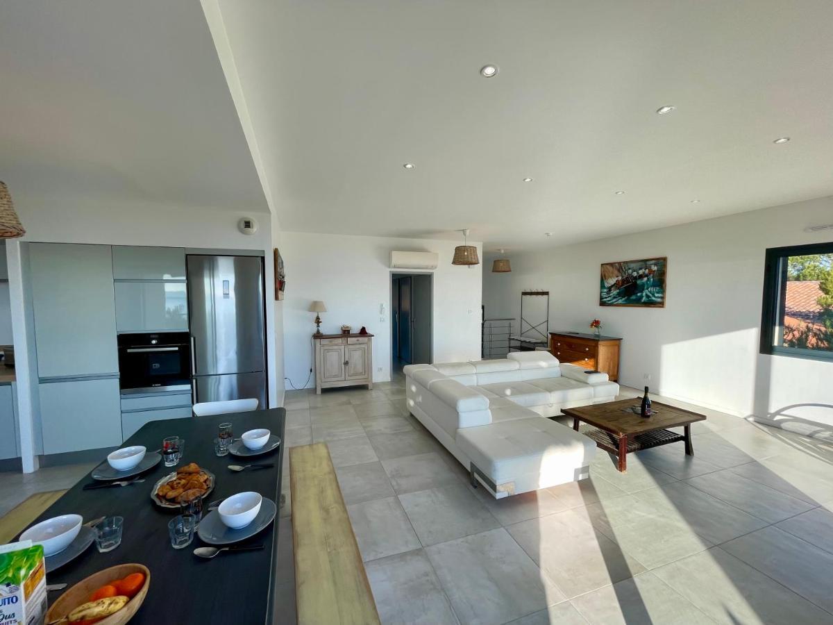 Appartement Luxe Le Levant Hyeres Exterior photo