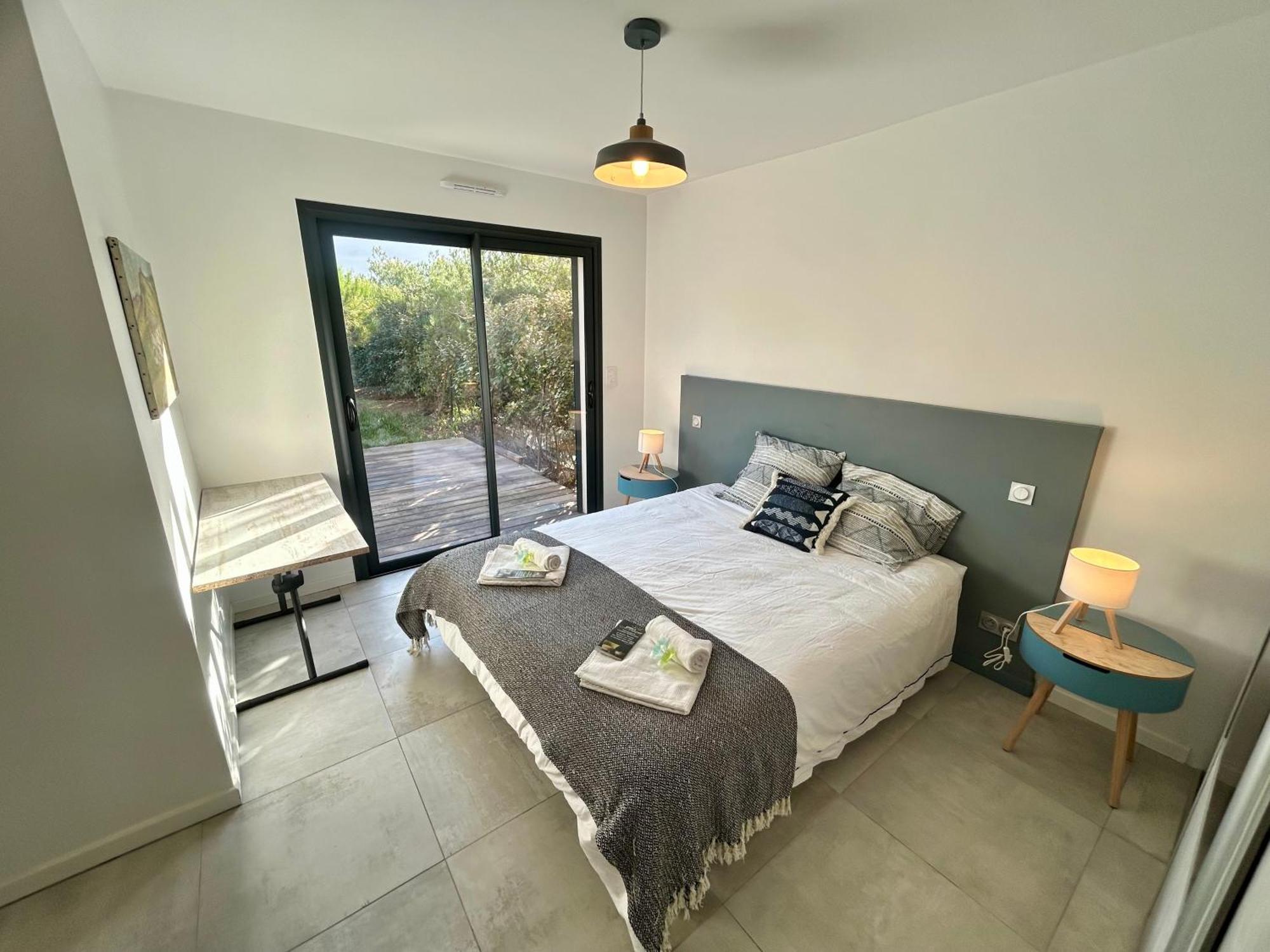 Appartement Luxe Le Levant Hyeres Exterior photo